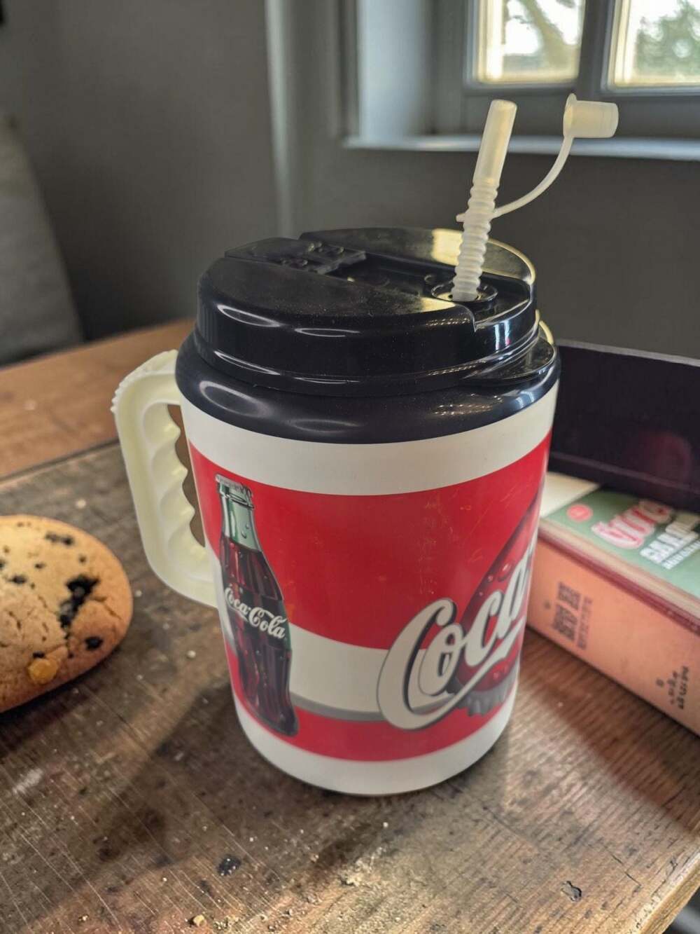 Vintage Coca-Cola Plastic Travel Mug with Straw